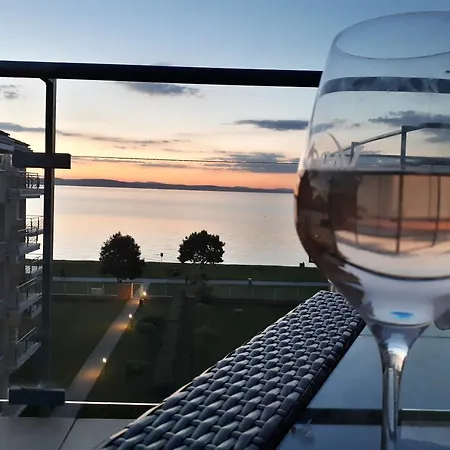Balaton-golden Siofok-aranypart-apartman * 希欧福克